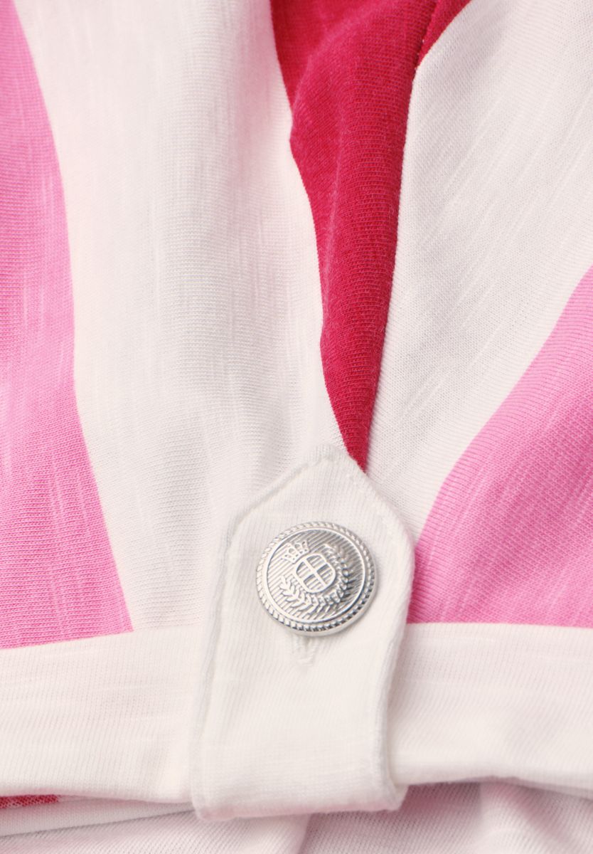 T-Shirt mit Rundhals und Knopfdetails