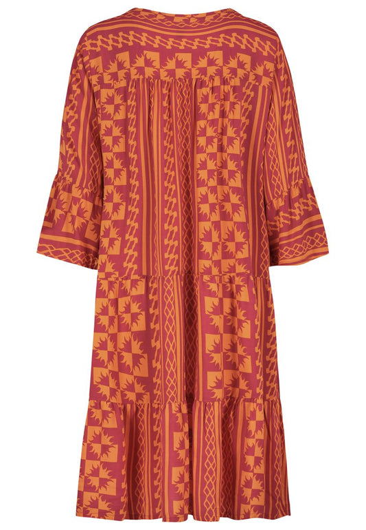 Kleid mit Volants,midi,3/4 Ärmel mi