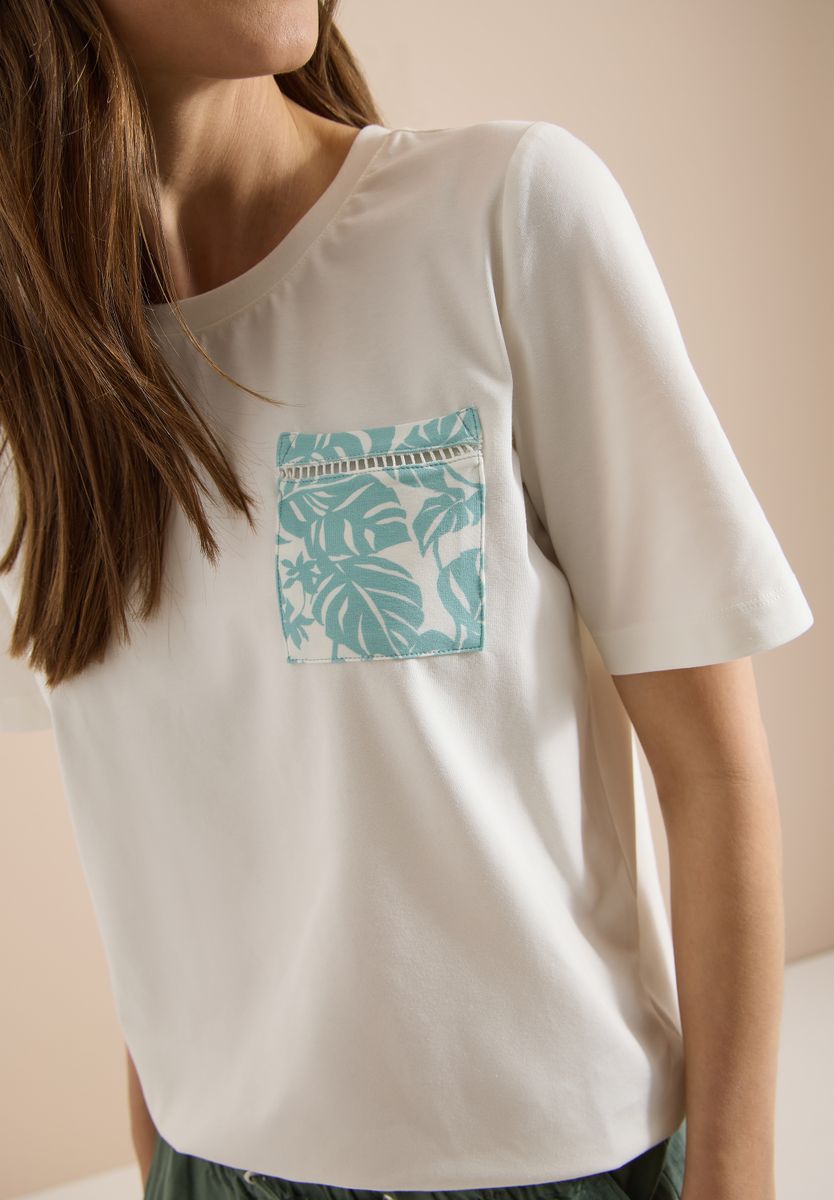 T-Shirt mit Rundhals und Brusttasche