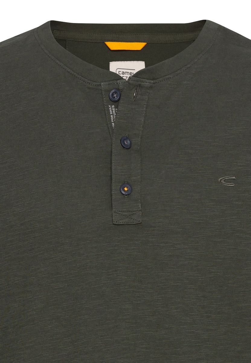 Kurzarm Henley-Shirt mit geripptem Kragen