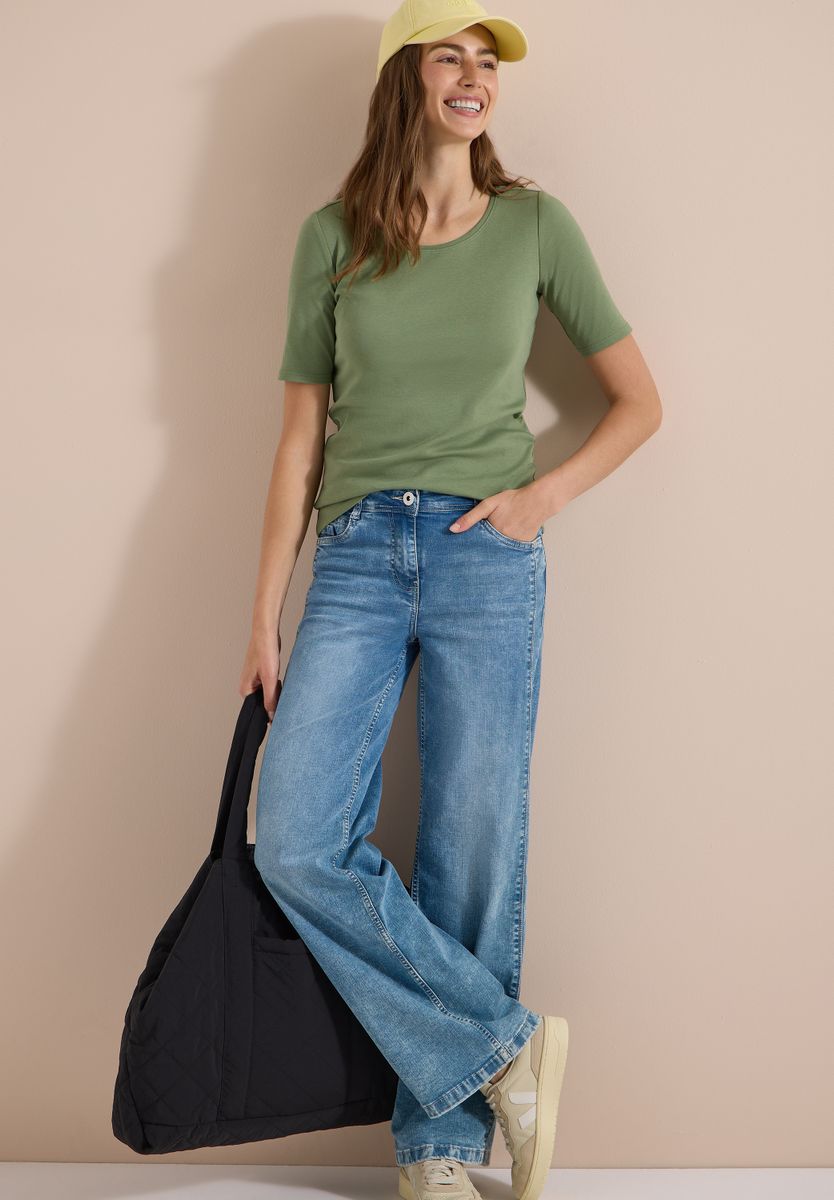 Basic T-Shirt mit Rundhals in Unifarbe