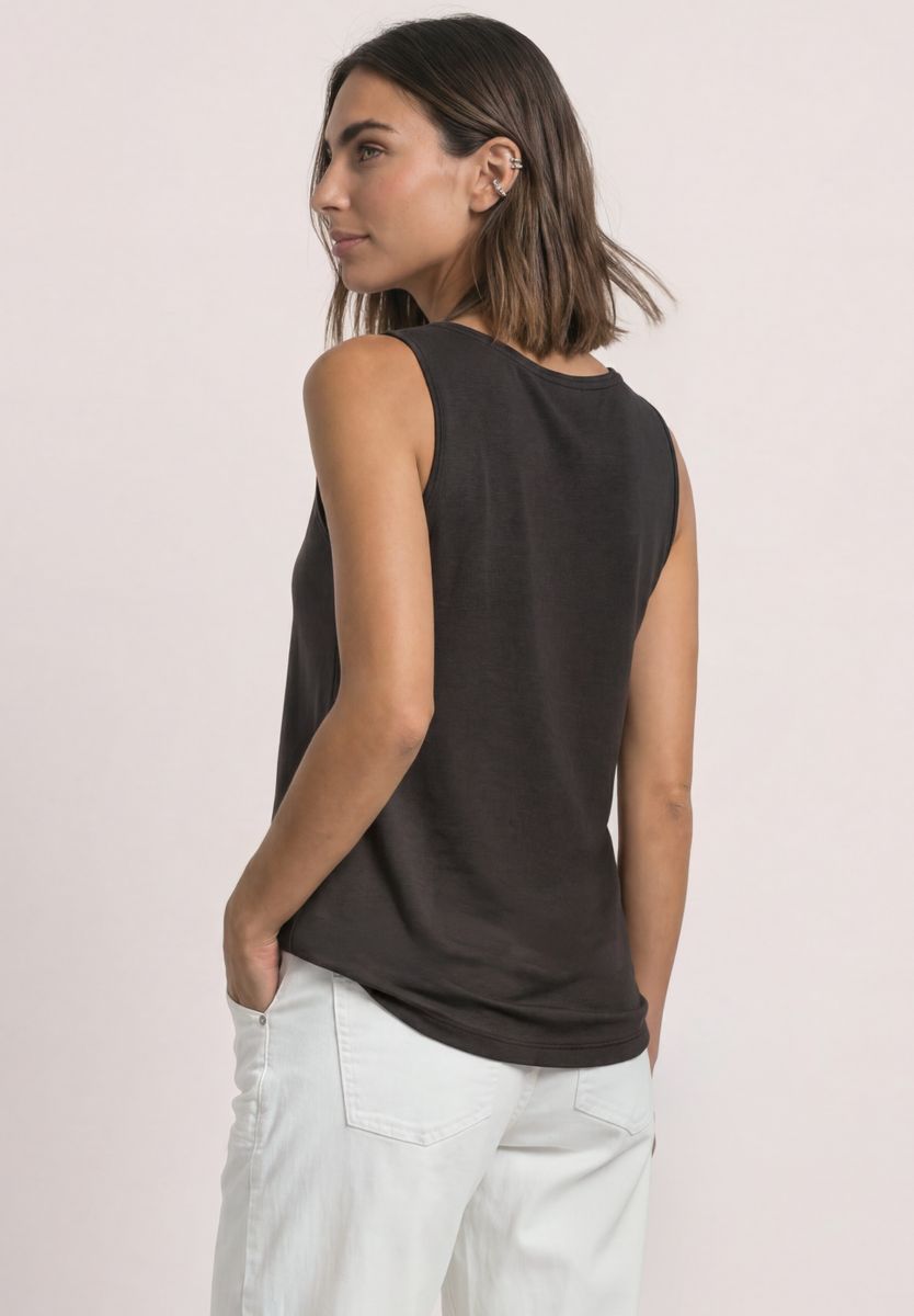 Basic Top mit Rundhals in Unifarbe