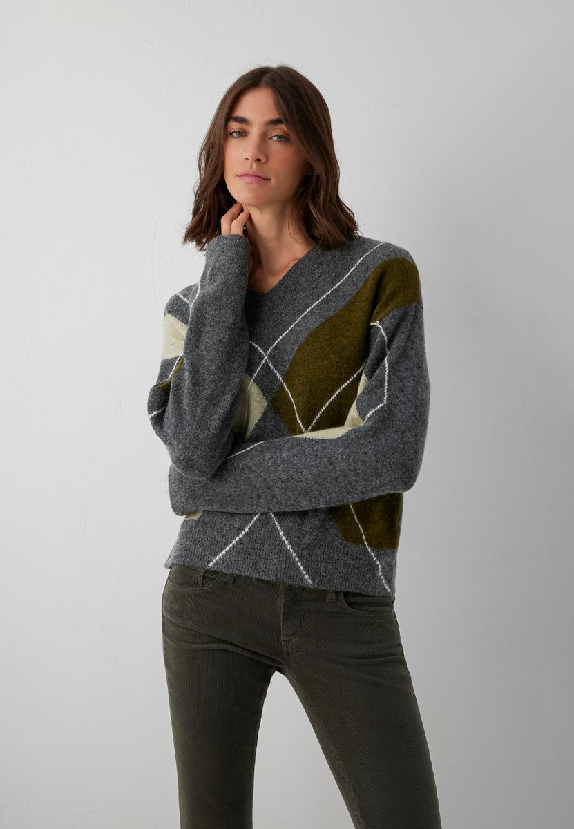 V NECK SWEATER