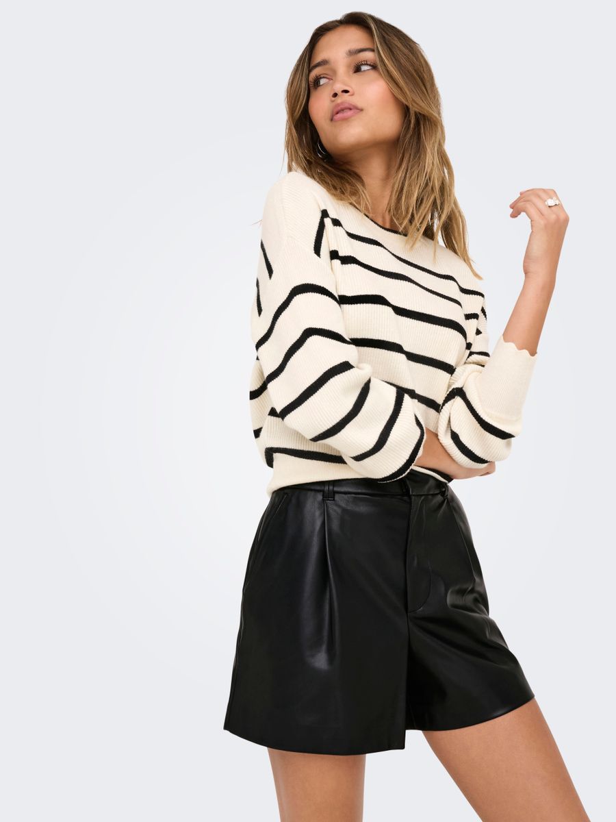 ONLSMOOTH HW FAUX LEA SHORTS CC PNT