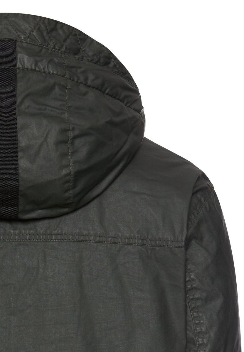 Kapuzenjacke mit gestepptem Futter