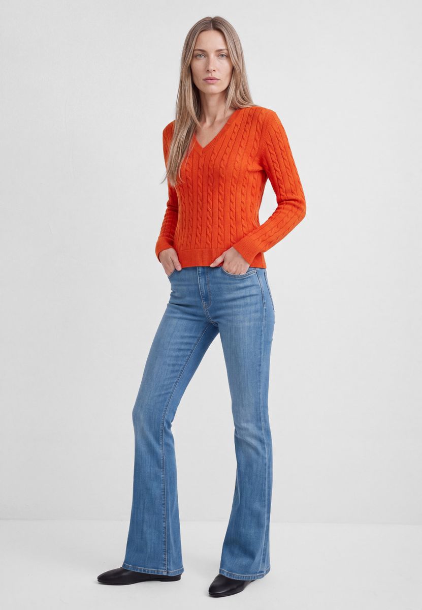 V-NECK SWEATER