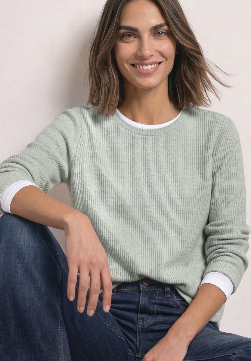 Langarm Shirt mit seitlichen Knopfdetails