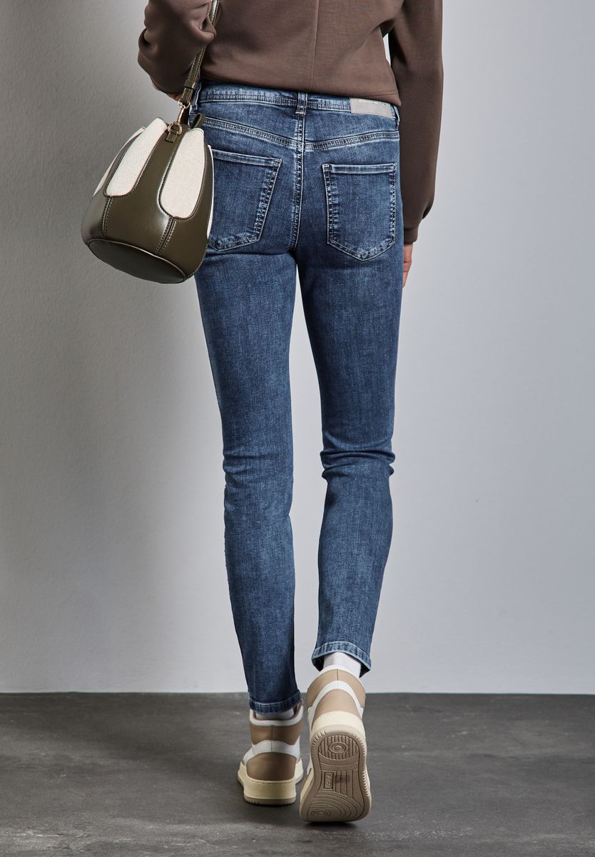 Jeans im Slim Fit