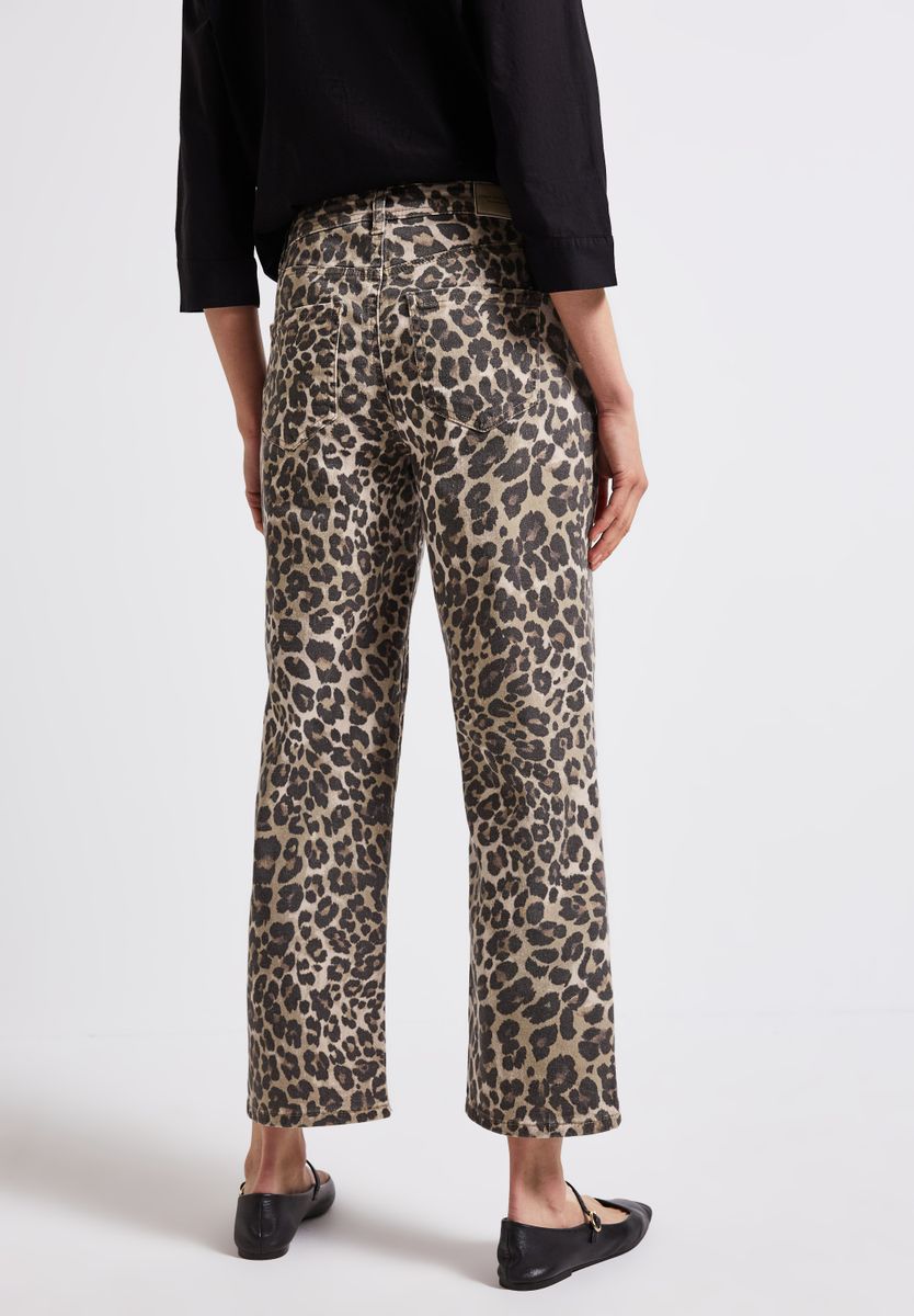 Straight Leg Leo-Look Jeans