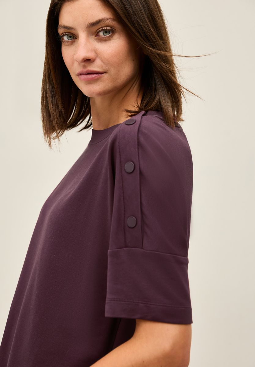 T-Shirt mit Knopfdetail