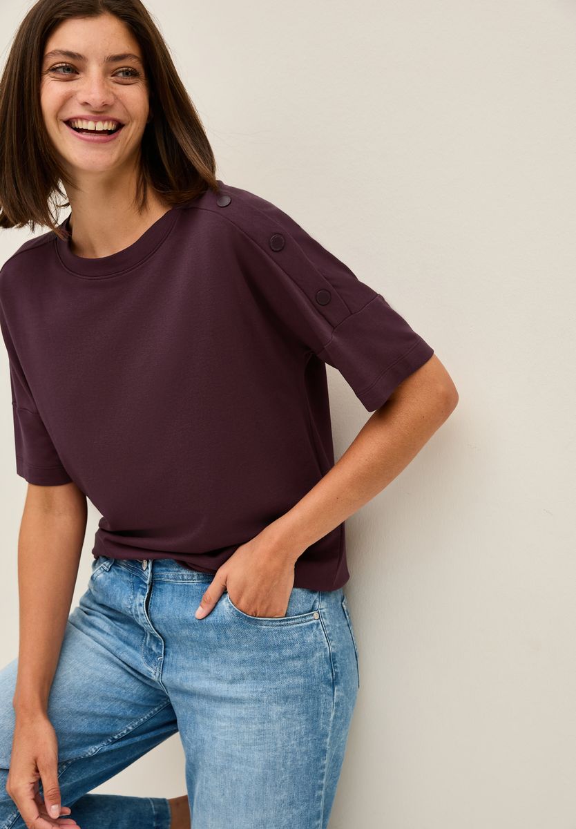 T-Shirt mit Knopfdetail