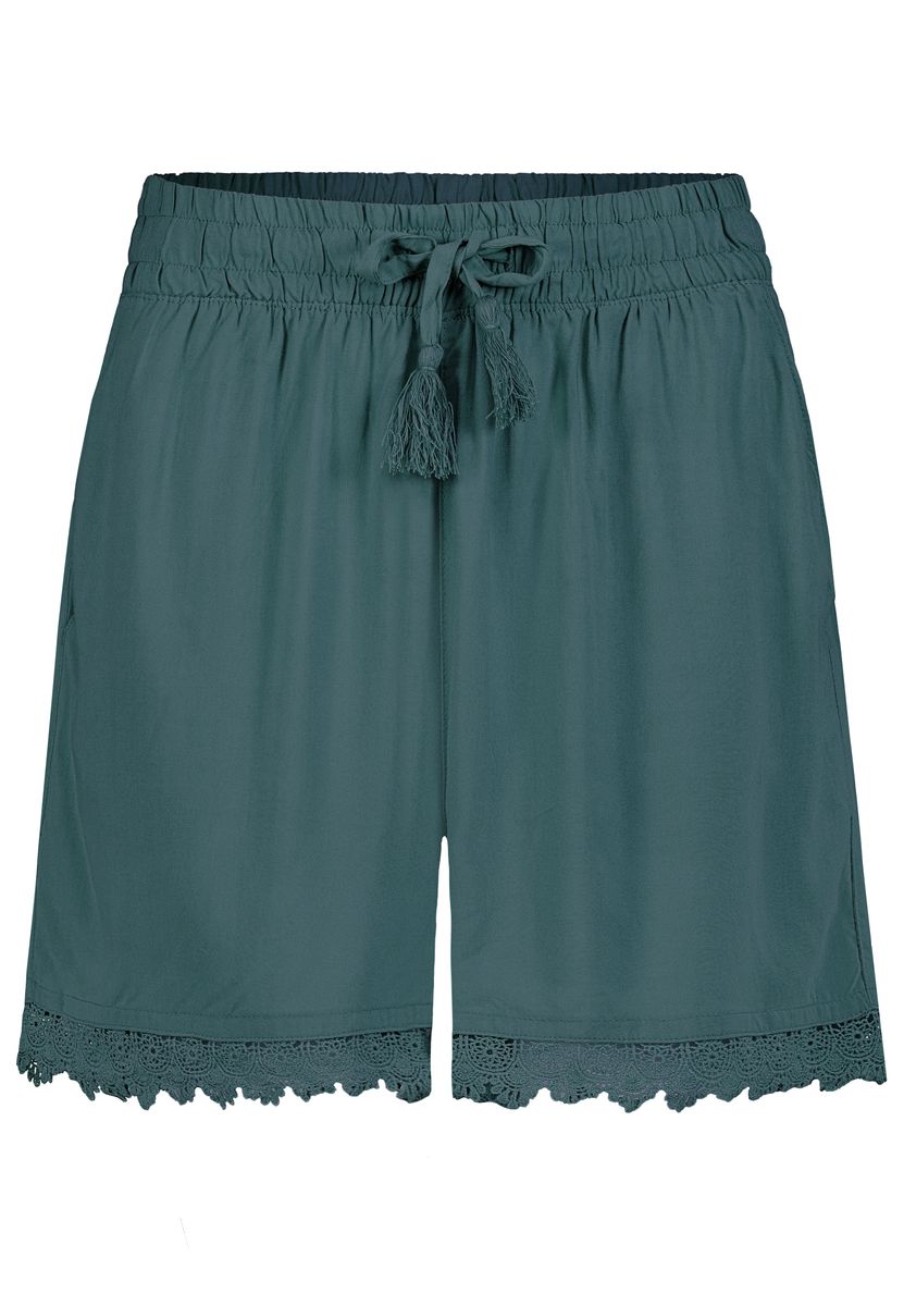 DOB Shorts, elastischer Bund mitBindeband und Tassel, Spitzenborte am Saum, Tascheneingriffe vorne
